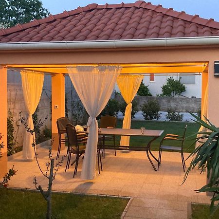 Kaštela Apartment Vedran מראה חיצוני תמונה