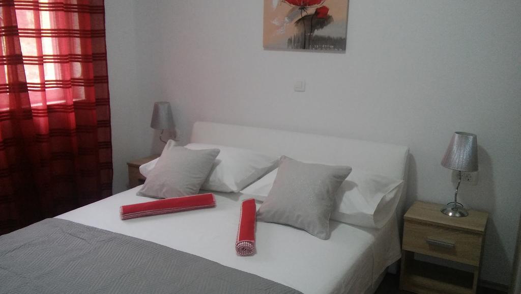 Kaštela Apartment Vedran מראה חיצוני תמונה