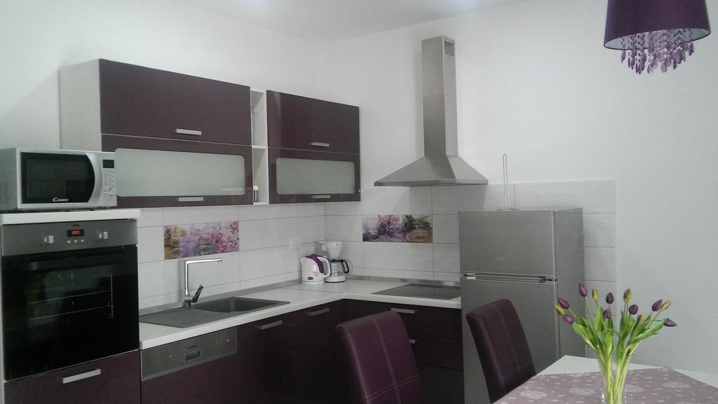 Kaštela Apartment Vedran מראה חיצוני תמונה